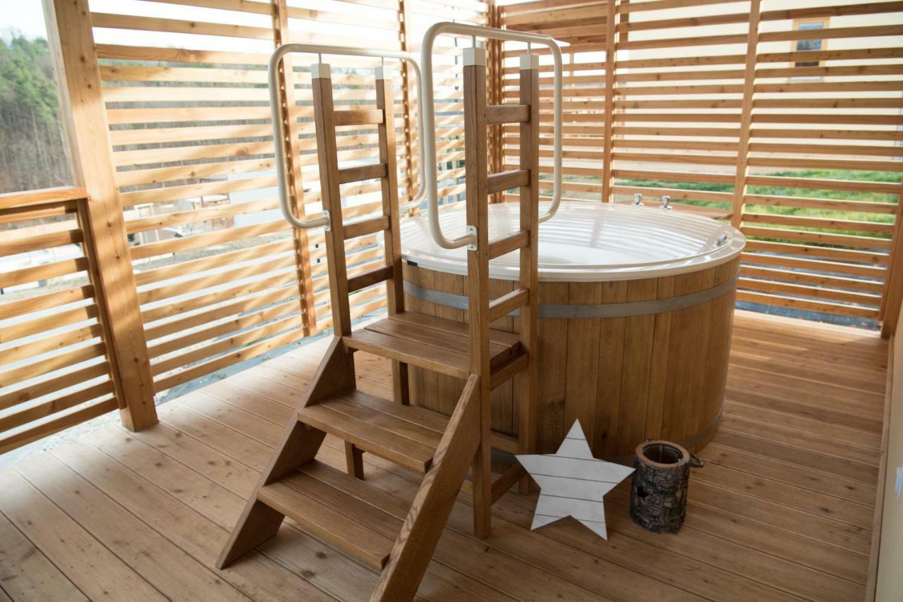 ホテル Glamping Sun Valley Bioterme Mala Nedelja エクステリア 写真